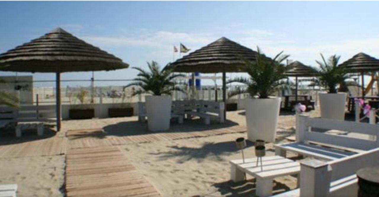 Bilocale Marina Romea Appartement Buitenkant foto